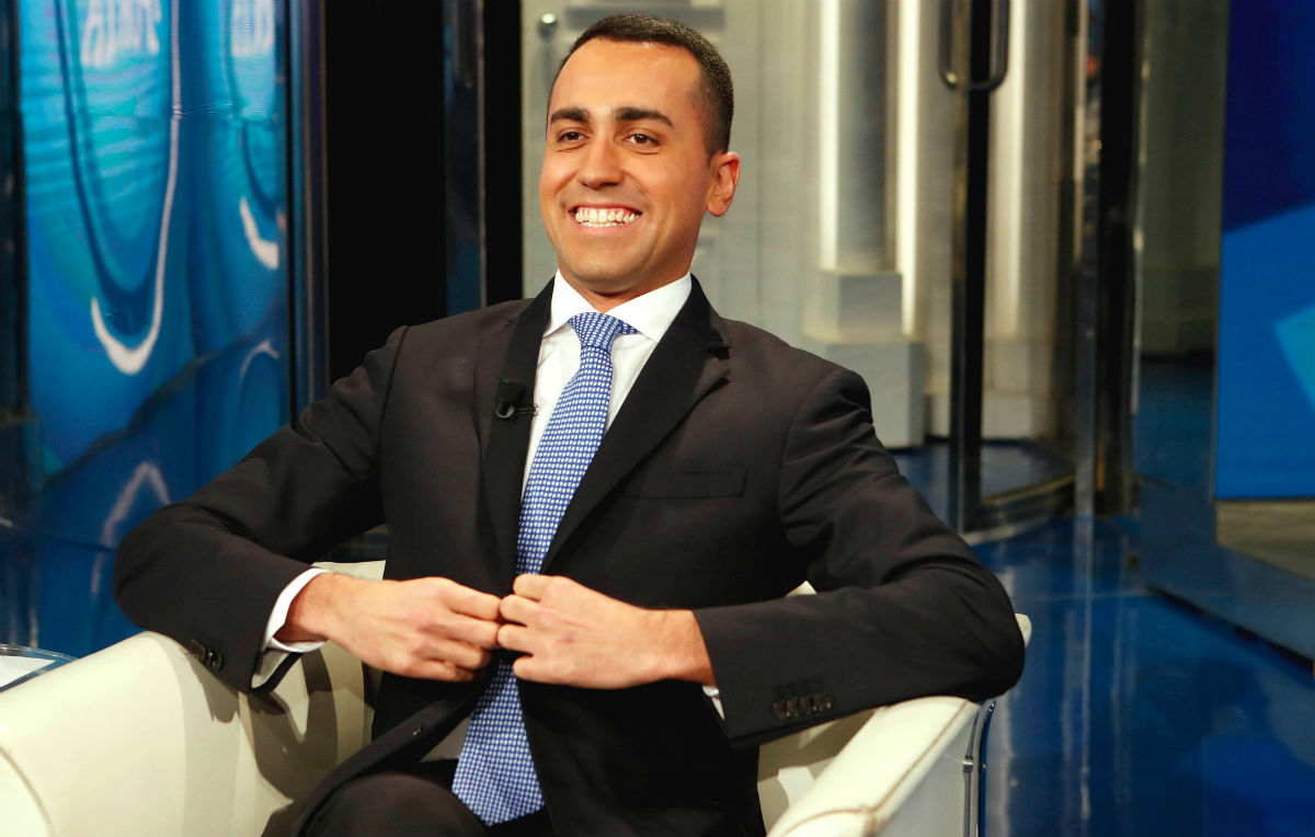 Chi è Luigi Di Maio età come contattarlo e scrivere al ministro