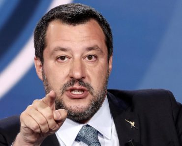 Chi è Matteo Salvini età come scrivere e contattarlo e la vita privata