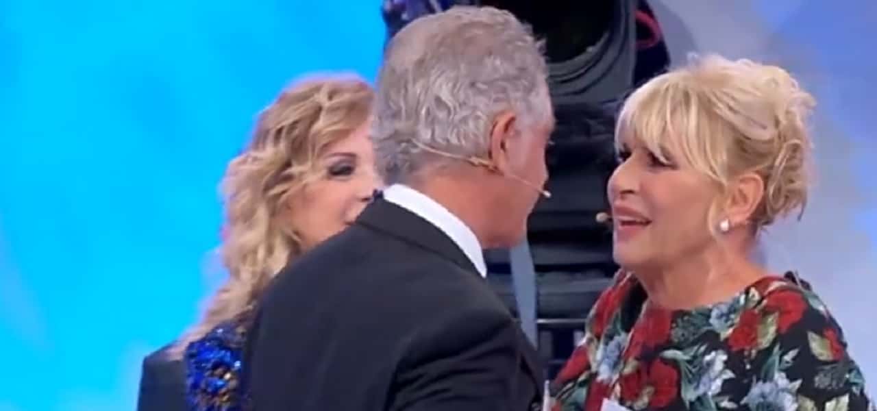 Chi è la donna misteriosa fotografata con Juan Luis di Uomini e donne over