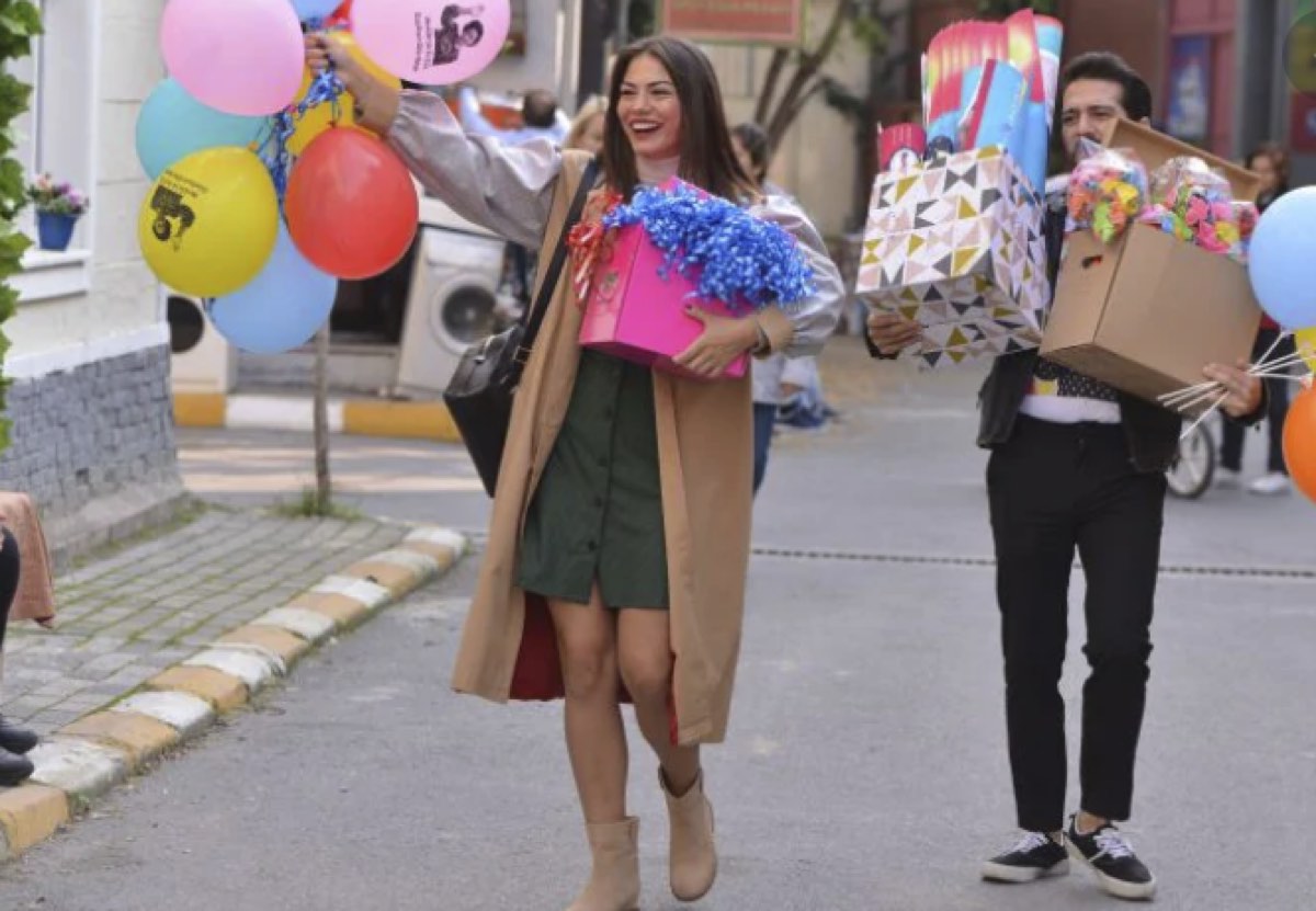 Daydreamer Can Yaman puntata del 26 agosto un pacco misterioso per Sanem