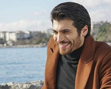 Can Yaman instagram e il messaggio d'amore alle fan italiane