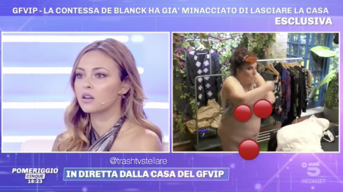 Patrizia De Blanck nuda al Grande Fratello Vip in diretta a Pomeriggio 5