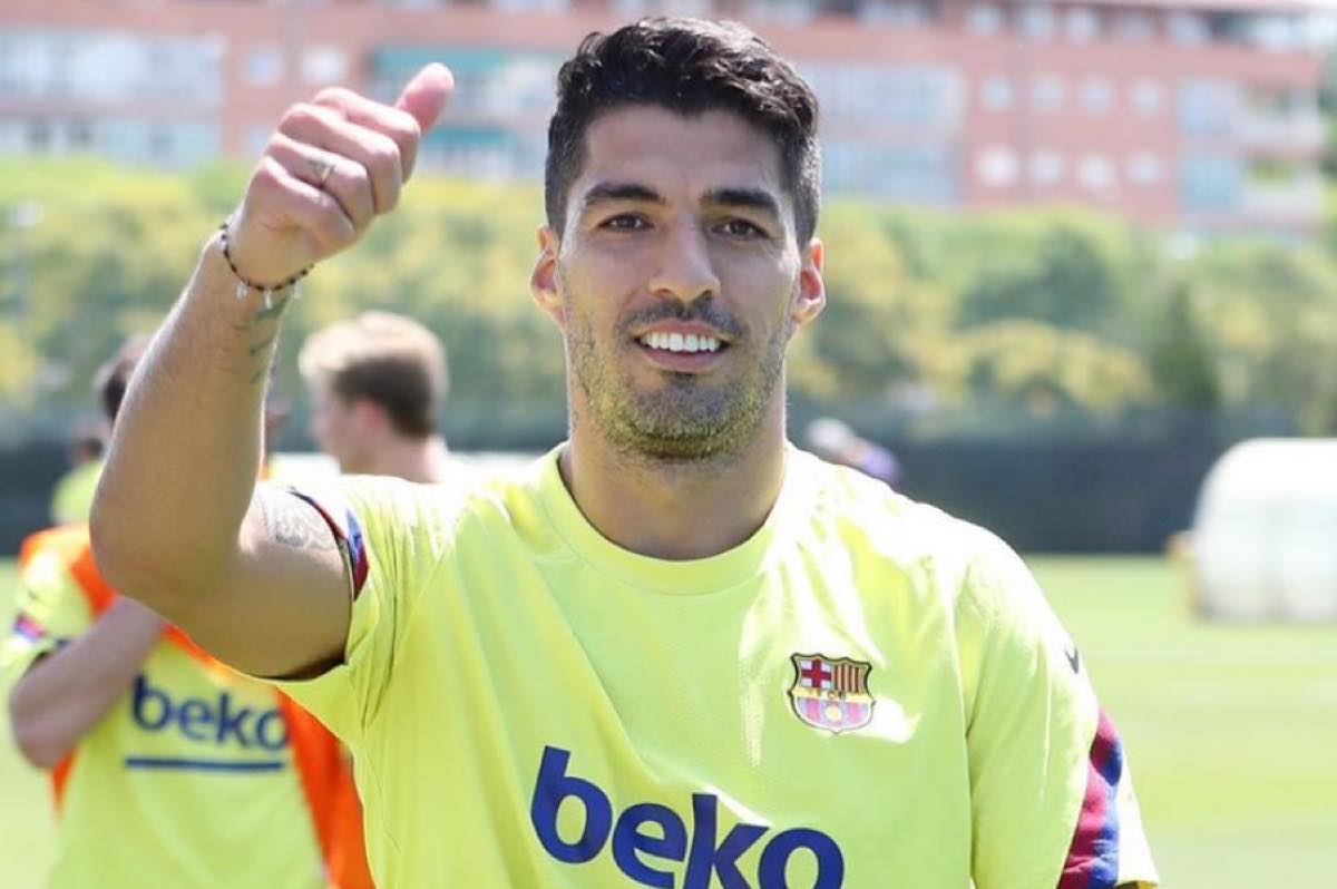 Chi è Luis Suarez età esame cittadinanza italiana e vita privata