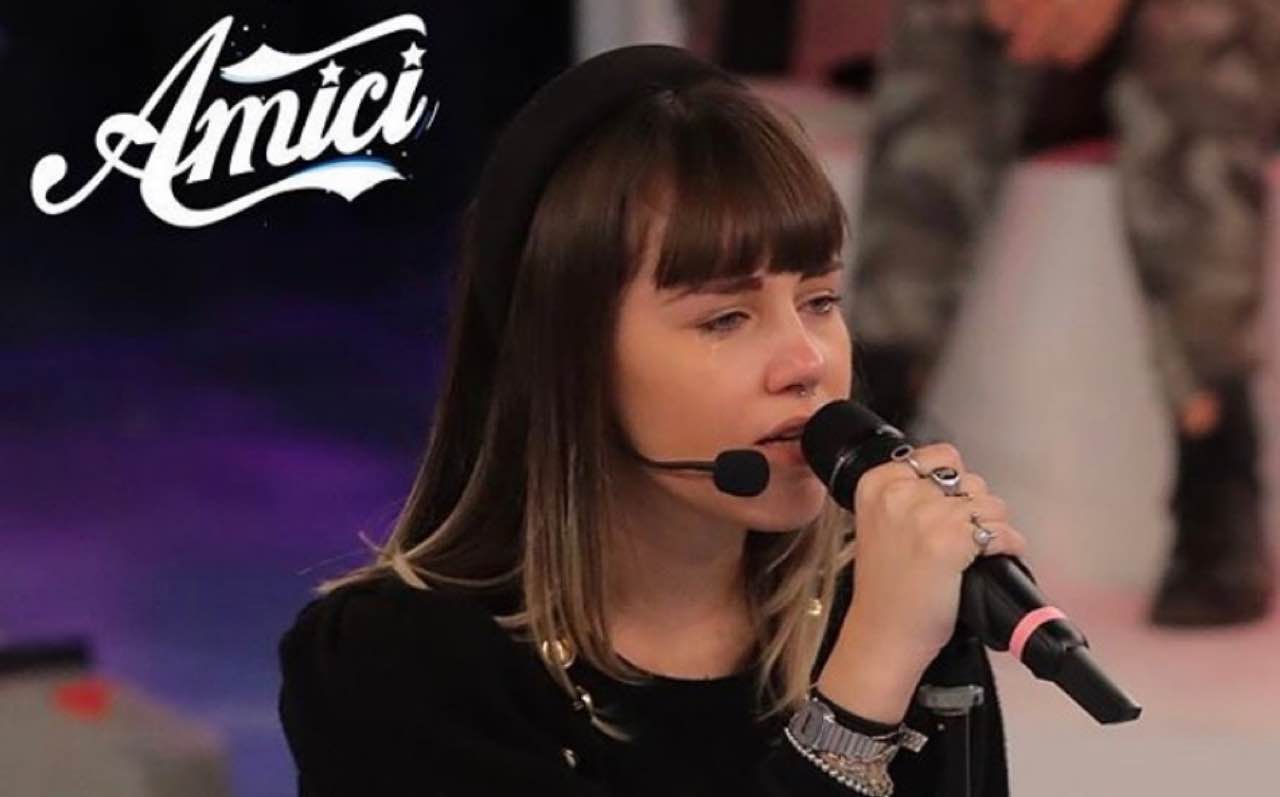 Chi è Arianna Gianfelici Amici 2020 età vita privata e la morte del padre