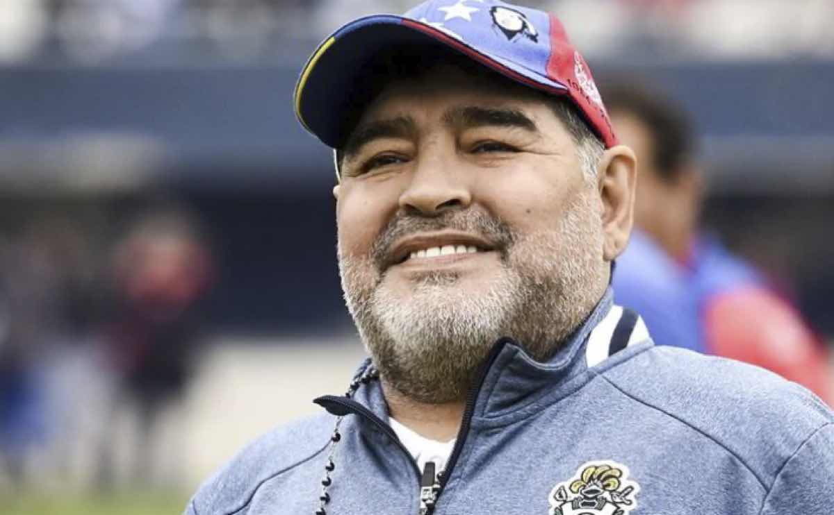 Chi era Maradona causa morta e malattia del grande giocatore