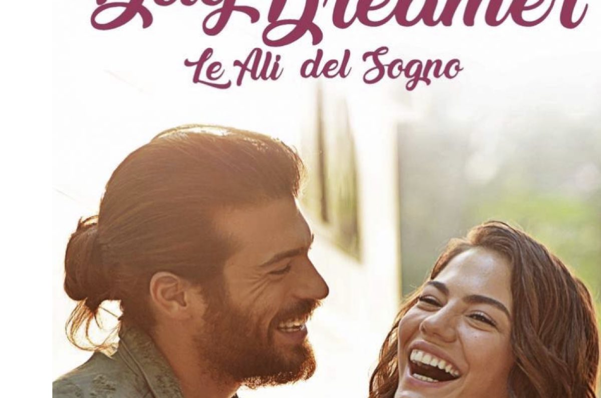 Can Yaman Daydreamer arriva il libro ufficiale regalo di Natale