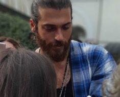 La rabbia di Can Yaman contro le fan e la sua storia d'amore