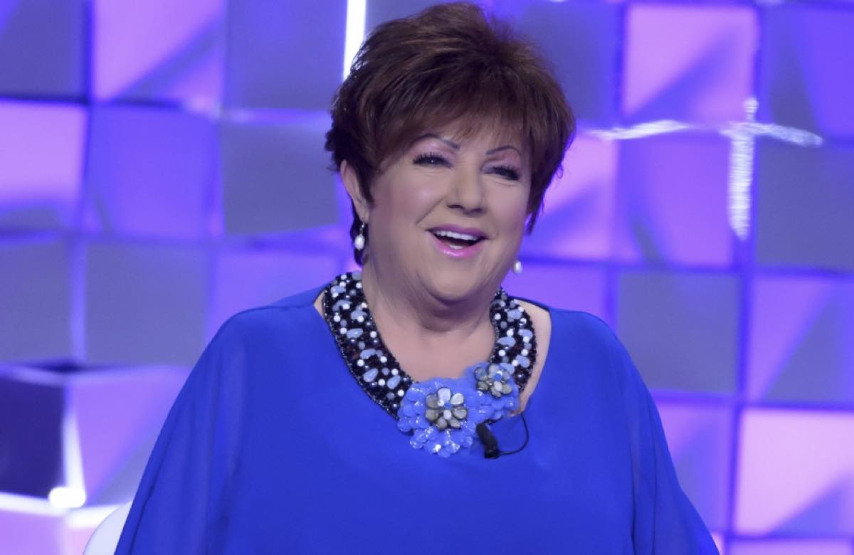 Chi è lo stilista di Orietta Berti a Sanremo look e abito