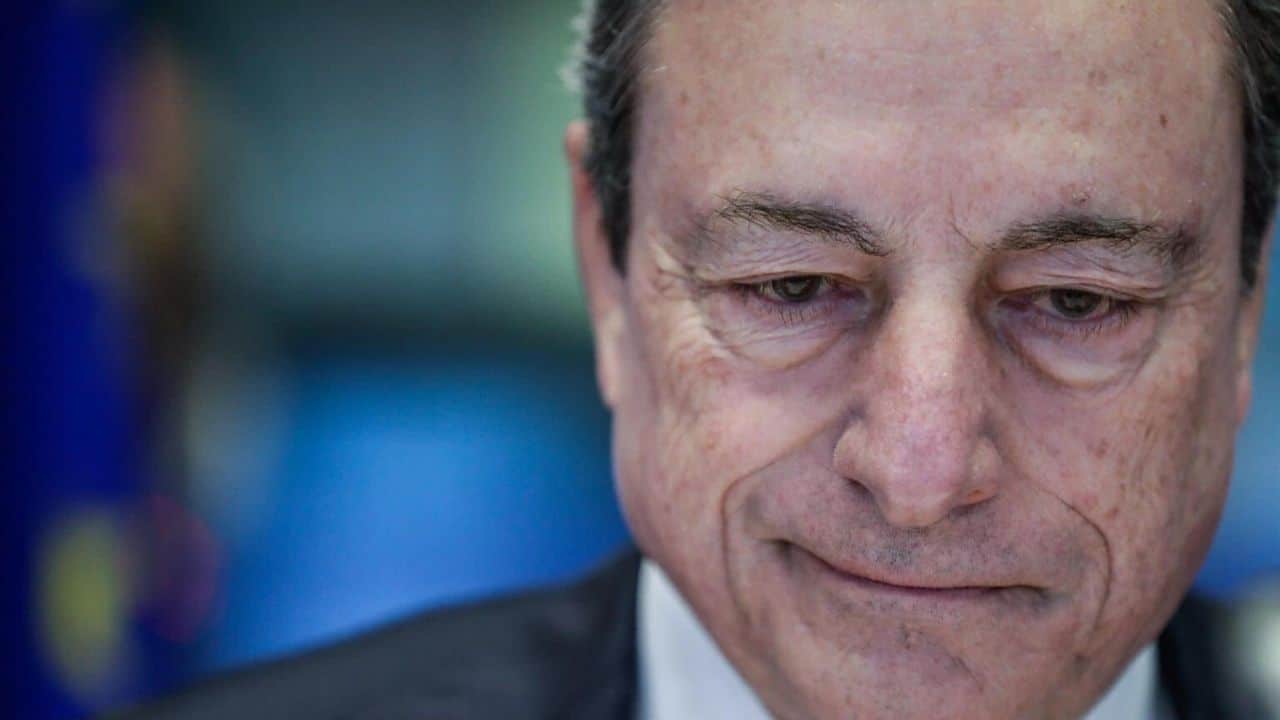 Chi è Mario Draghi età lavoro vita privata e il governo istituzionale