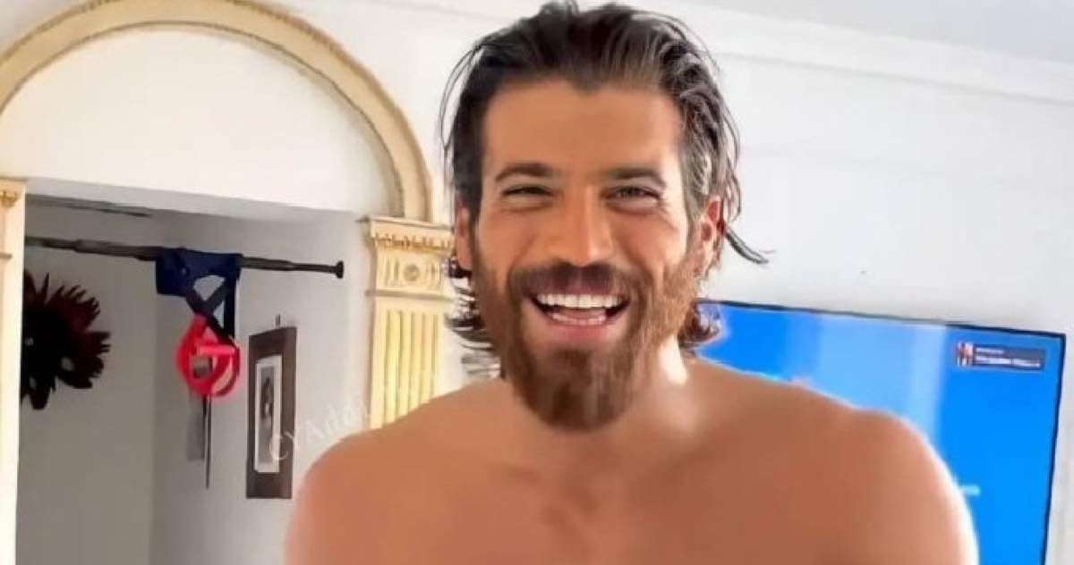 Can Yaman record assoluto il messaggio di felicità alle fan