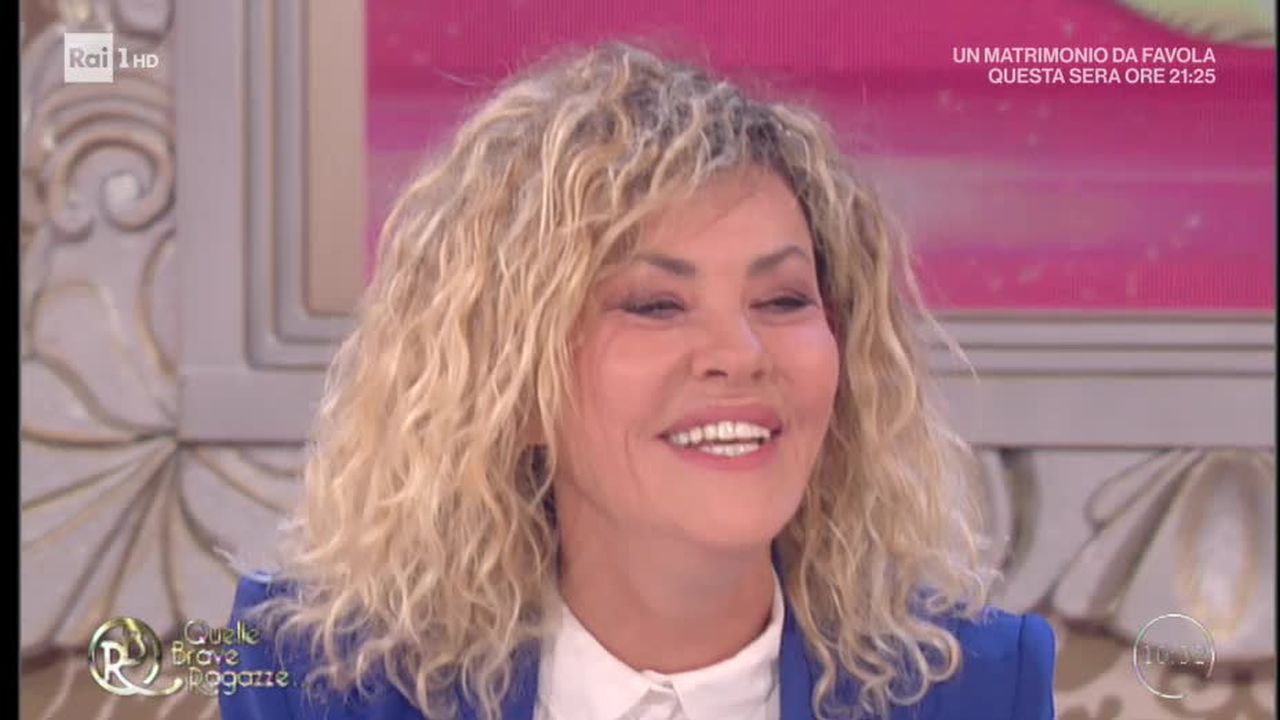 Chi è Eva Grimaldi: età, moglie Imma, vita privata e Grande Fratello Vip