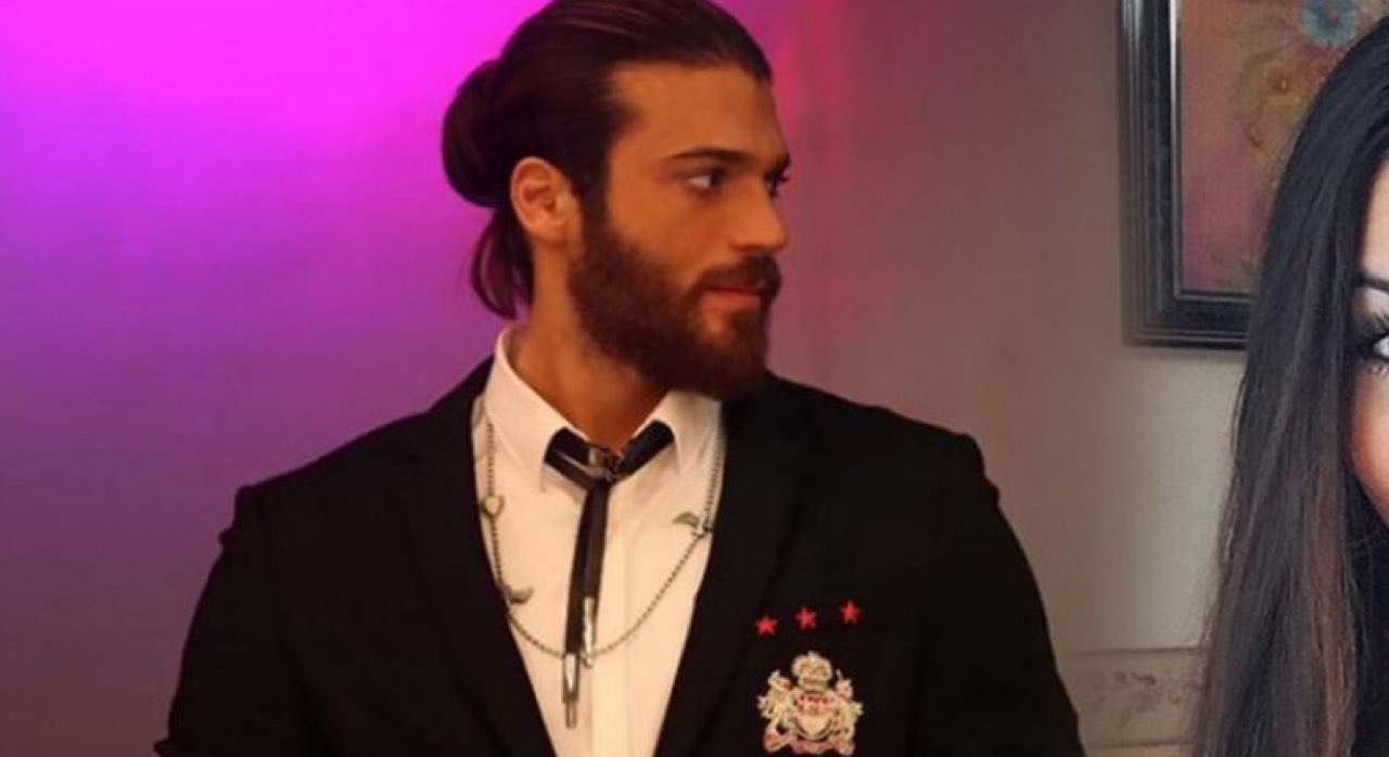Chi sarà la fidanzata di Can Yaman nel 2023 la scelta cade su...