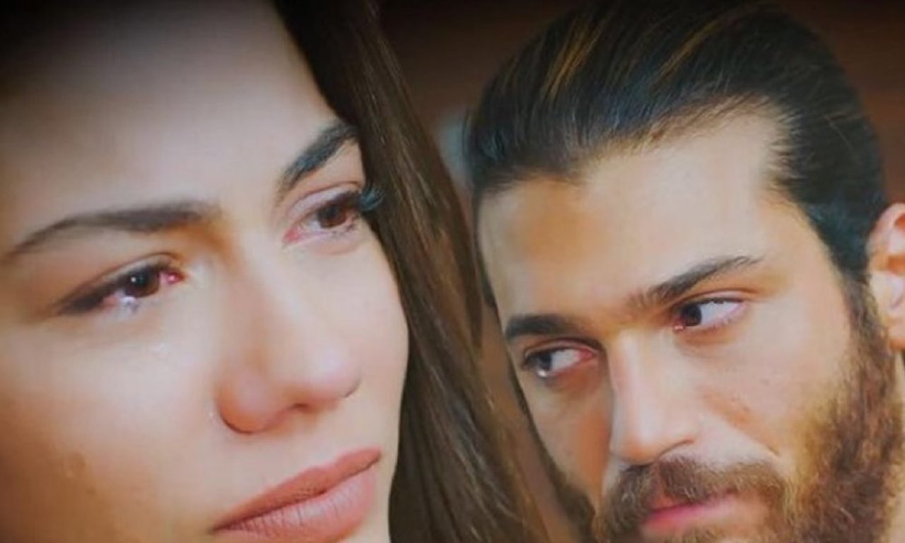 Can Yaman e Demet tornano finalmente insieme uniti per loro