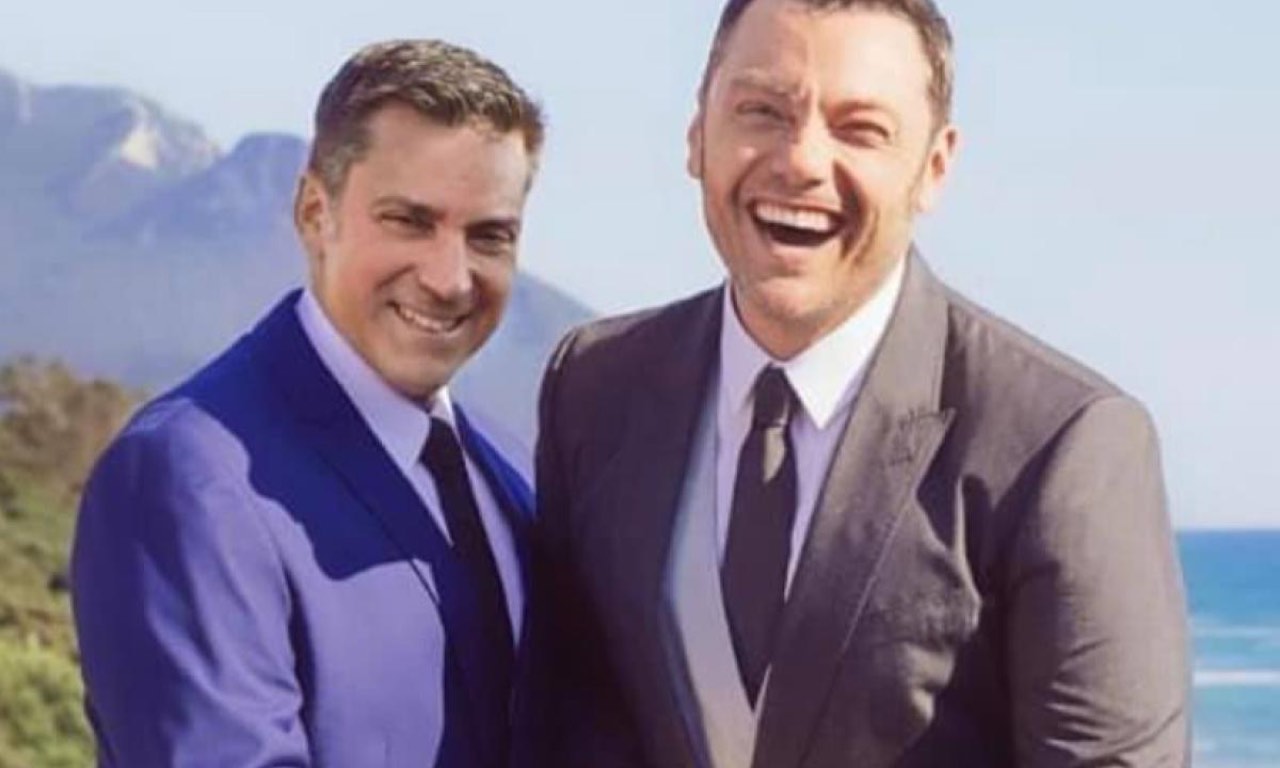 Tiziano Ferro si separa dal marito Victor al via le pratiche per il divorzio