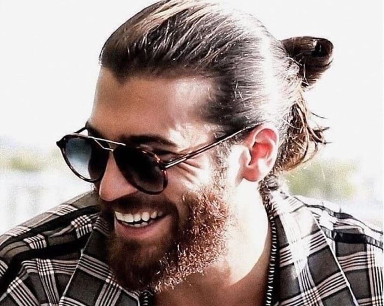 Can Yaman raggiunge un risultato straordinario e vola ancora in alto