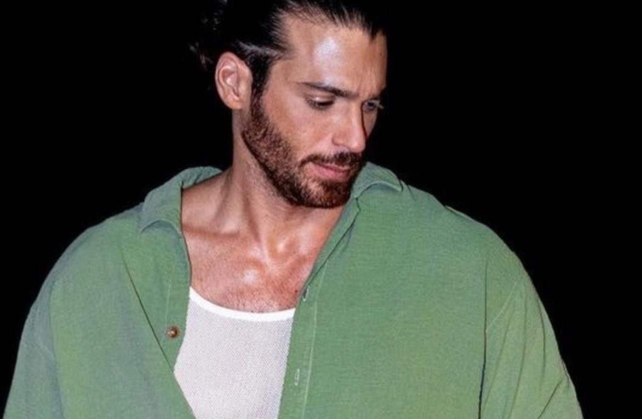 Can Yaman ancora contro una fan la brutta risposta che le ha dato