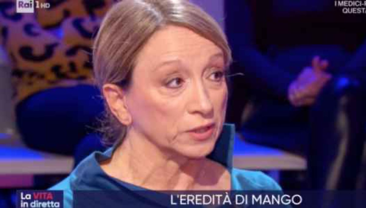 Chi è Laura Valente la mamma di Angelina Mango: età, altezza, lavoro, vedova di Mango