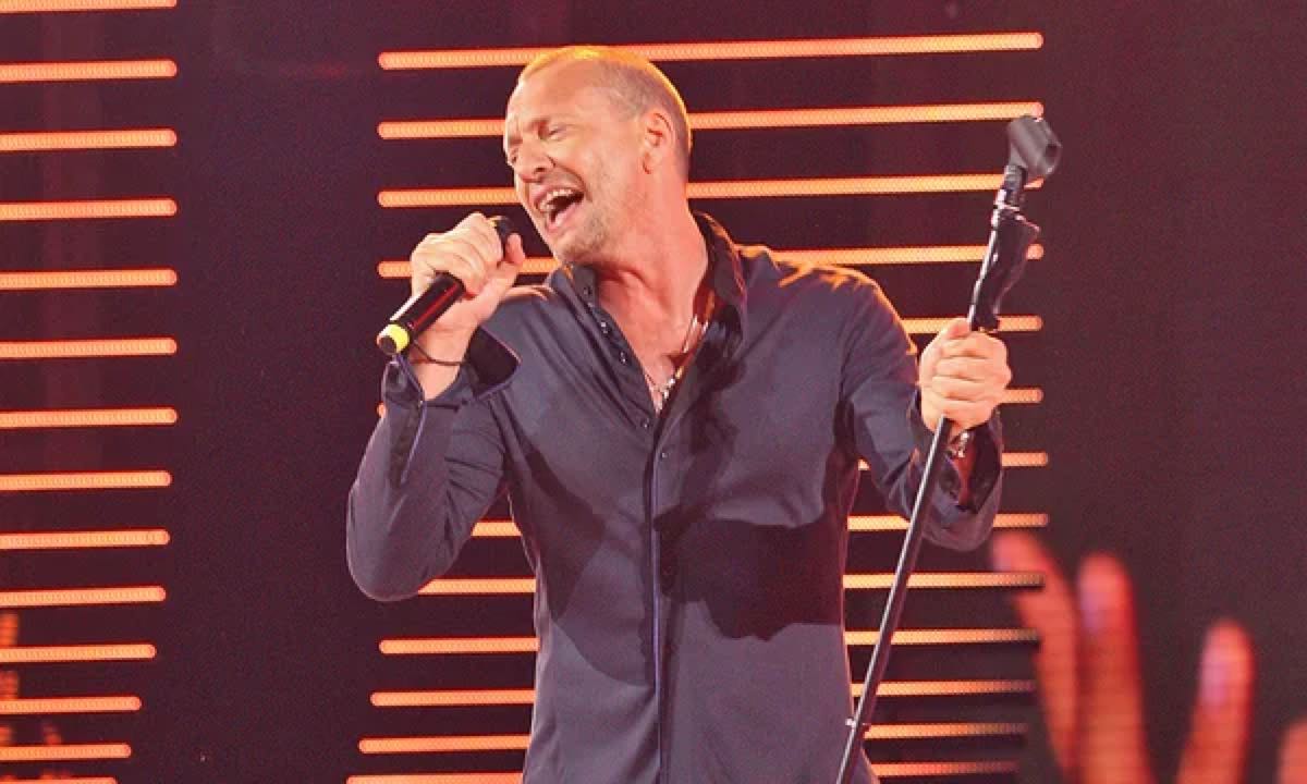 Biagio Antonacci peso altezza età e vita privata: tutto sul cantante