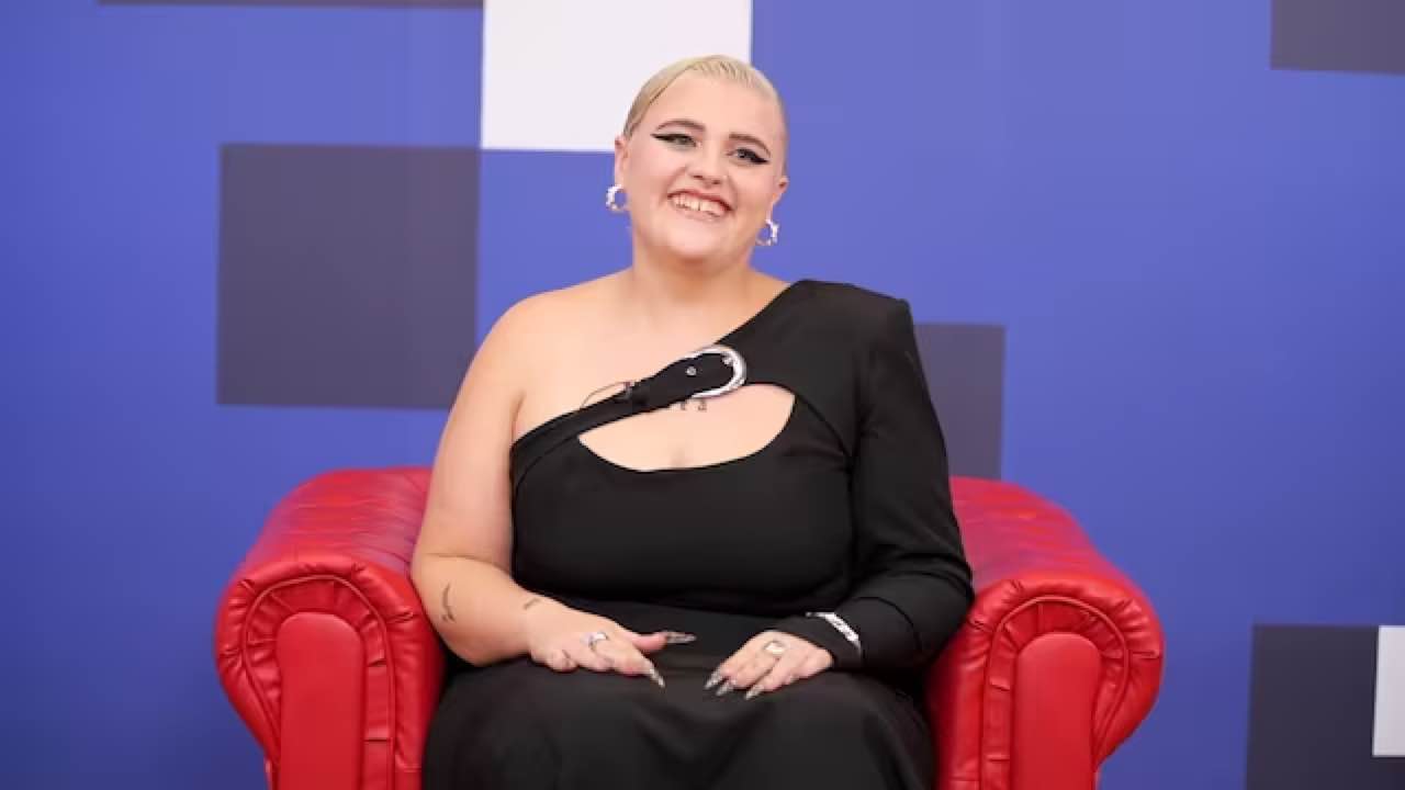 Abito stilista Big Mama Sanremo 2024: chi la veste e scelta look