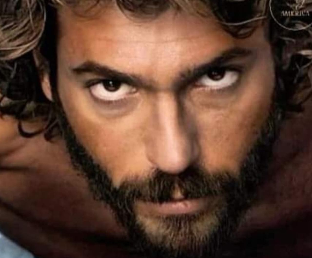 Can Yaman è suo il volto più bello del 2024? Scopri il risultato