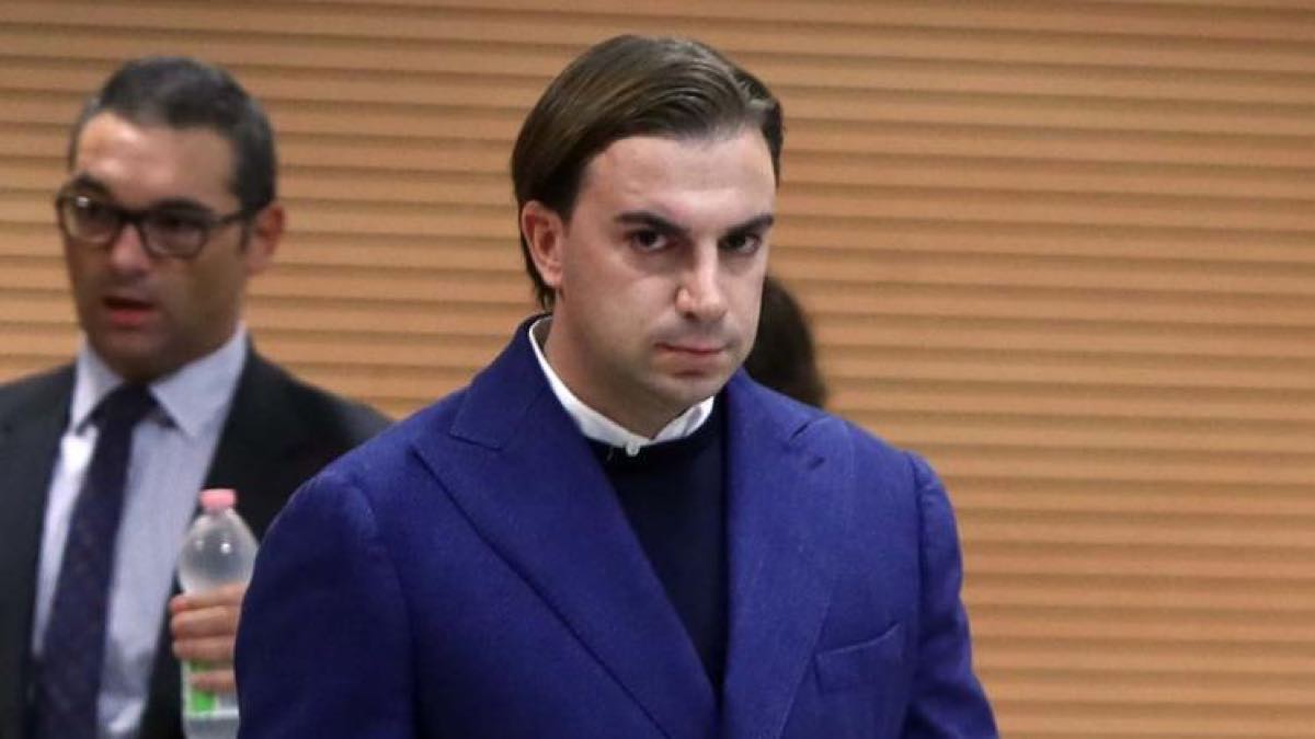 Chi è Giacomo Bozzoli: età, compagna, figlio, omicidio zio, latitanza e condanna