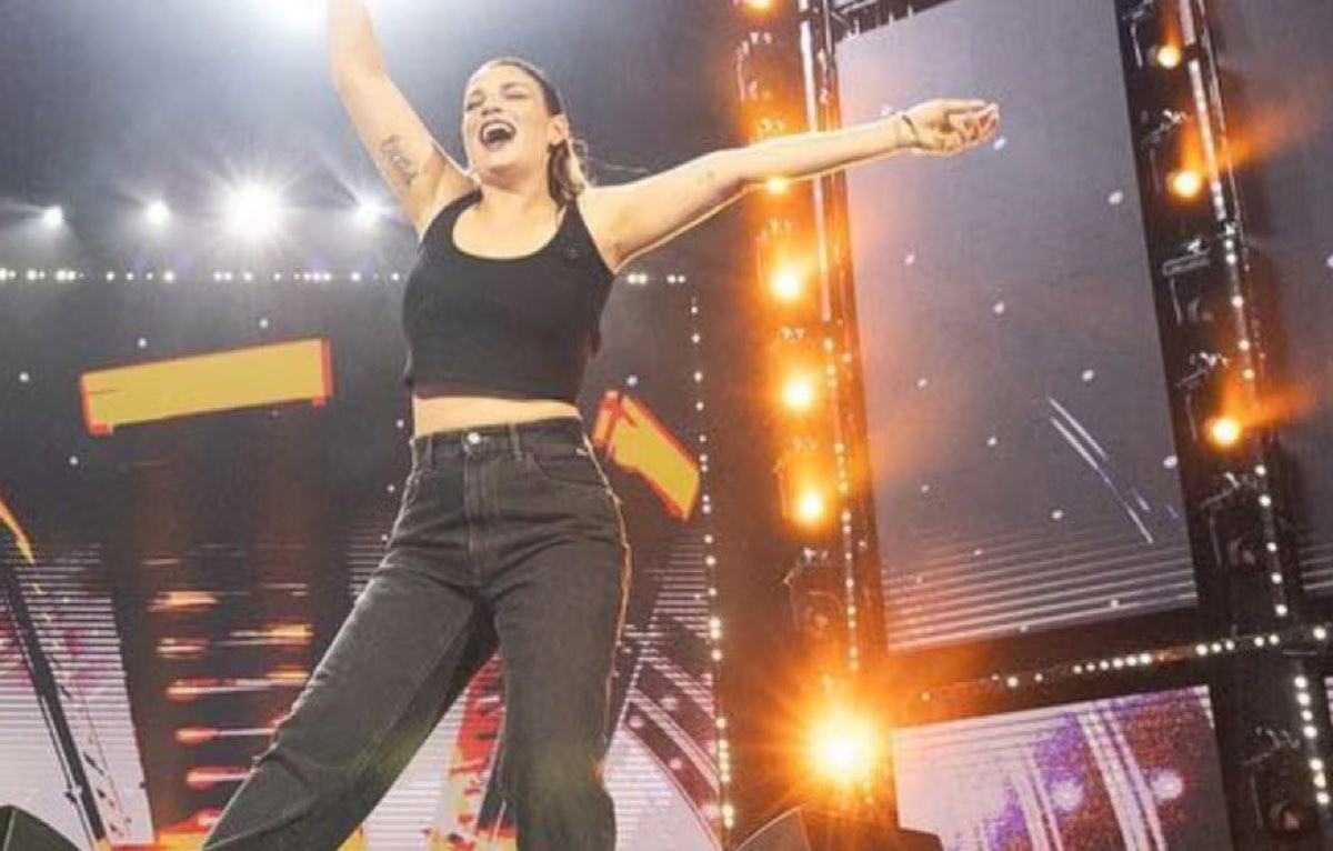 Emma stilista Battiti Live, abito e chi la veste