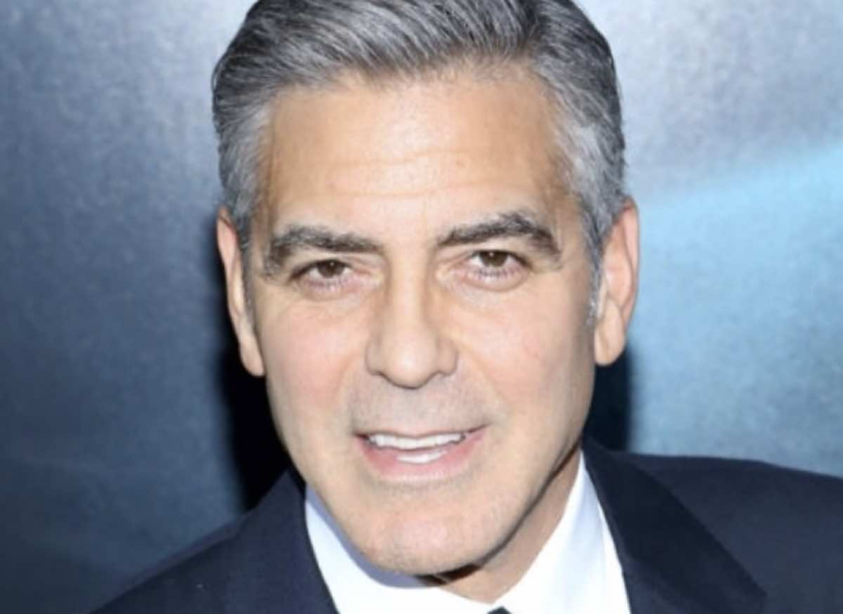 Abito stilista George Clooney Mostra del cinema di Venezia, chi lo veste